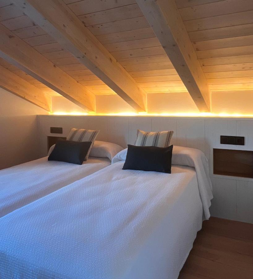 Apartamentos Turisticos: Tu Casa En Sahun Exterior foto